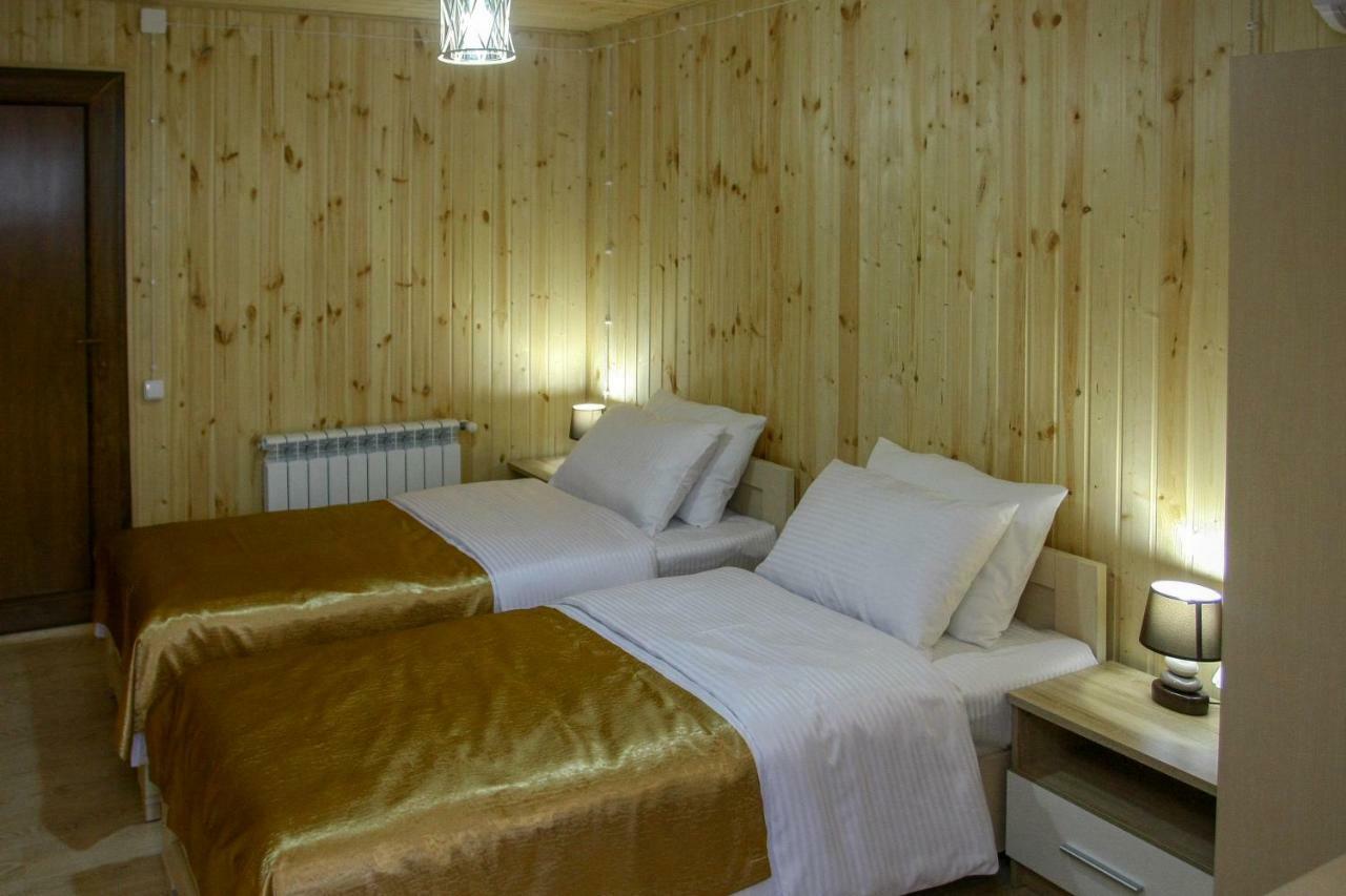 Park Hotel 库塔伊西 外观 照片